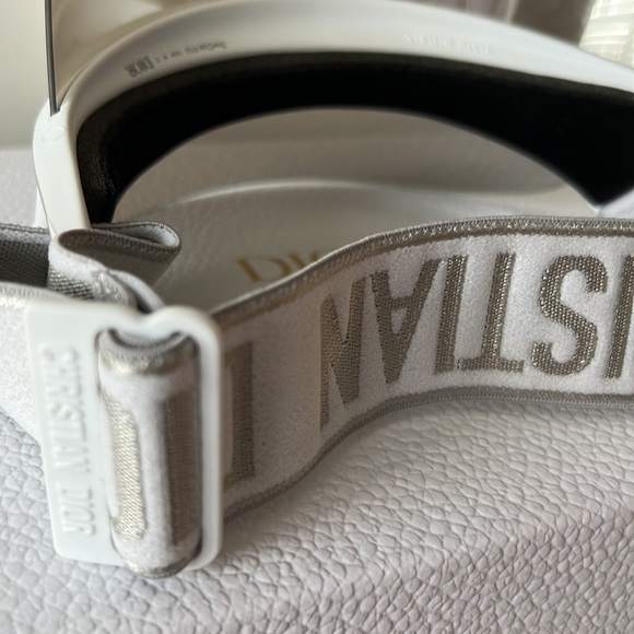 New Authentic Christian Dior DIORCLUB Sunglasses Visor - Picture 11 of 12